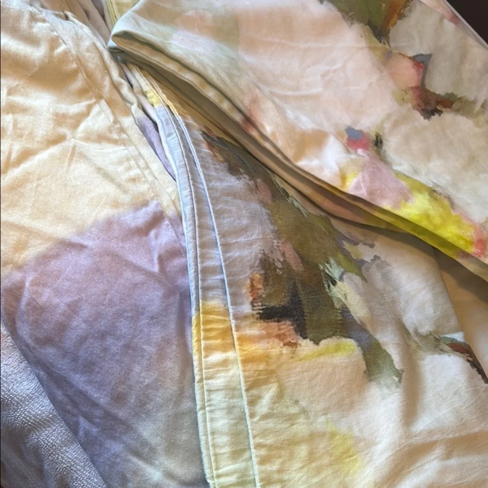 Annie Selke duvet cover king size with (2)matching king size pillowcases/shams